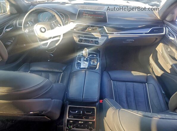 WBA7F2C54KB240639 2019 BMW 7 SERIES Silver Առջևի վահանակի տեսք