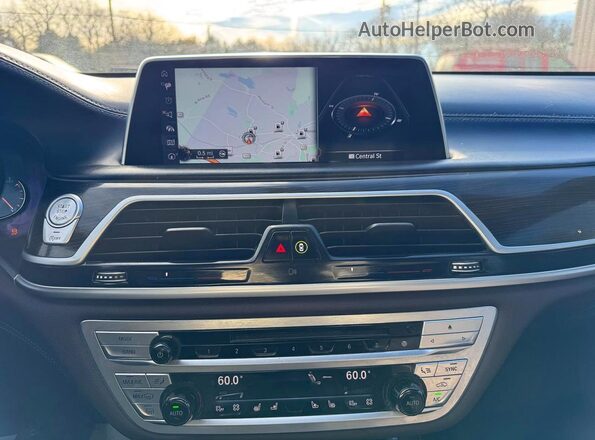 WBA7F2C58HG422355 2017 BMW 7 SERIES Black Vista del cuadro de instrumentos