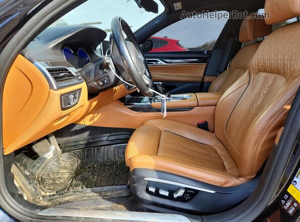 WBA7F2C59GG417938 2016 BMW 7 SERIES Blue Front interior view