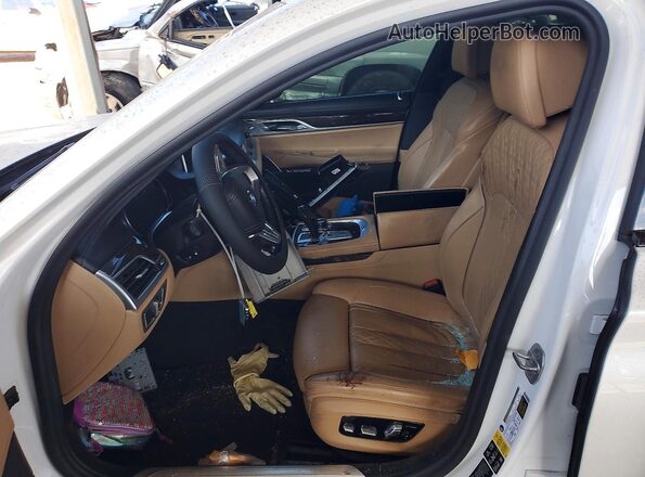 WBA7F2C5XJG424176 2018 BMW 7 SERIES White წინა სალონის ხედი