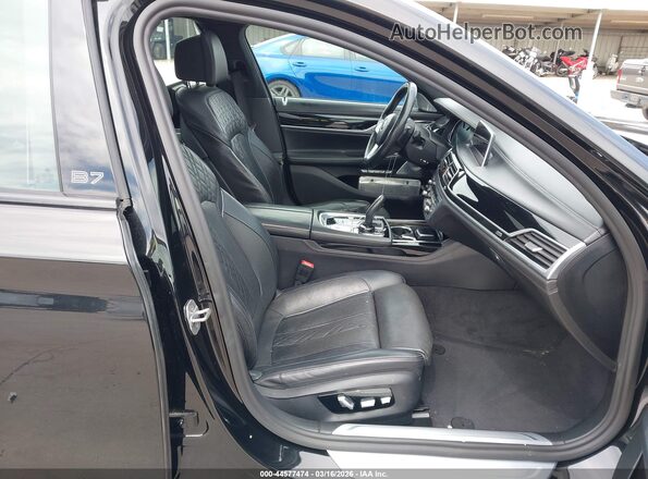 WBA7F2C5XJG856248 2018 BMW ALPINA Black Вид салону спереду