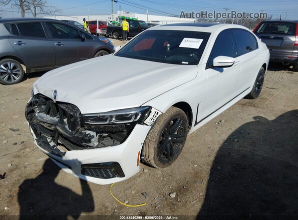 WBA7U2C00MCG43754 2021 BMW 7 SERIES White Przód lewy