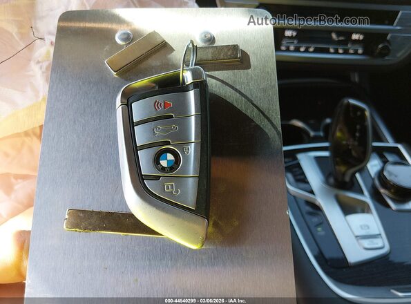 WBA7U2C00MCG43754 2021 BMW 7 SERIES White Widok deski rozdzielczej