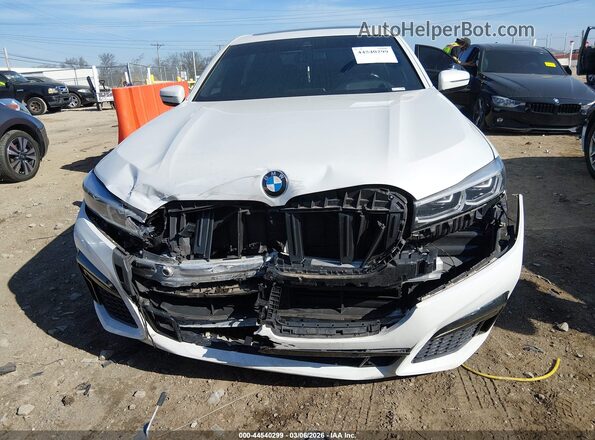 WBA7U2C00MCG43754 2021 BMW 7 SERIES White Widok zestawu wskaźników