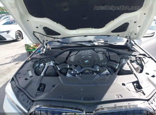 WBA7U2C02NCG85361 2022 BMW 7 SERIES White უკანა ხედი