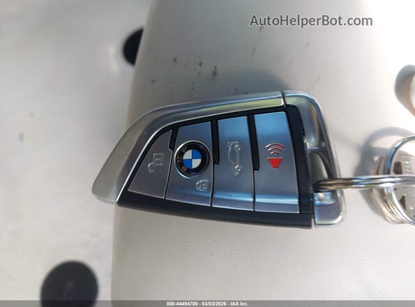 WBA7U2C02NCG85361 2022 BMW 7 SERIES White წინა პანელის ხედი