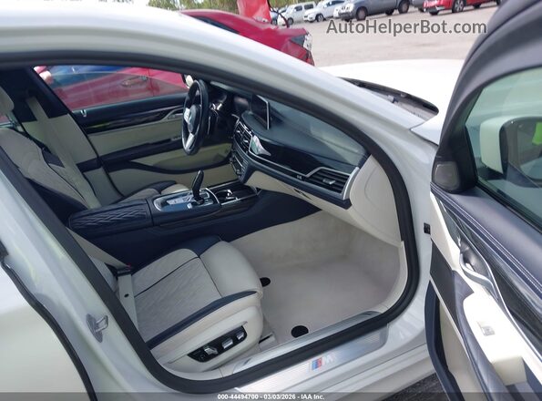 WBA7U2C02NCG85361 2022 BMW 7 SERIES White წინა სალონის ხედი