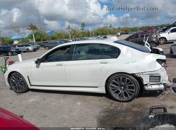 WBA7U2C02NCG85361 2022 BMW 7 SERIES White სალონის 360-გრადუსიანი ხედი
