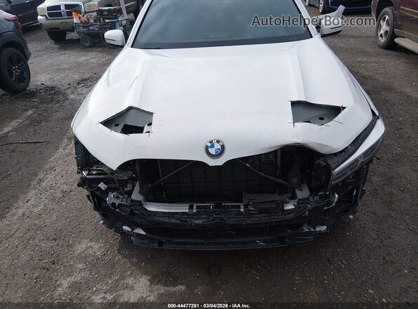 WBA7U2C03NCH40559 2022 BMW 7 SERIES White 