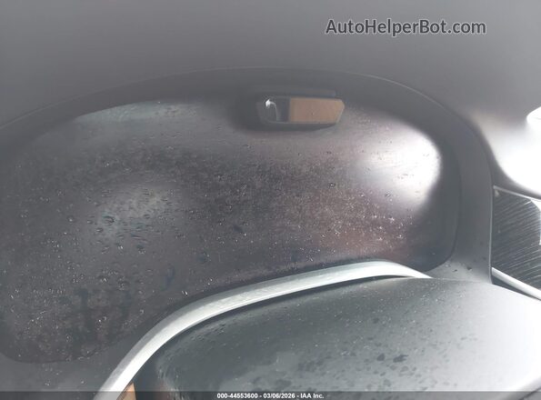 WBA7U2C07NCH64329 2022 BMW 7 SERIES Gray Widok tylnych siedzeń