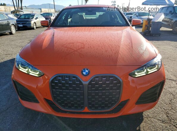 WBA83AP02NCJ36705 2022 BMW M4 Orange Front view