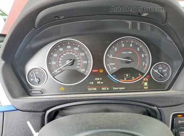WBA8B3C59HK777280 2017 BMW 3 SERIES Красный Вид щитка приборов