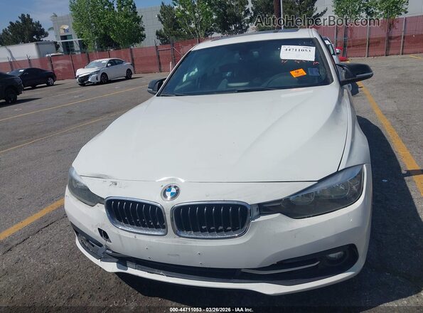 WBA8B9C52HK884514 2017 BMW 7 SERIES White 