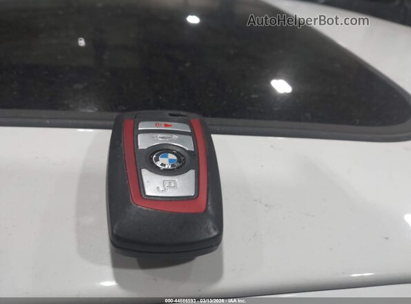 WBA8D9G55JNU66845 2018 BMW 7 SERIES White 