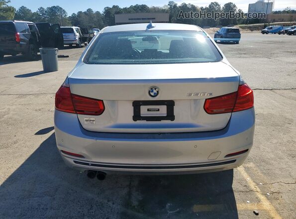 WBA8E1C31HA156289 2017 BMW 3 SERIES Silver უკანა ხედი
