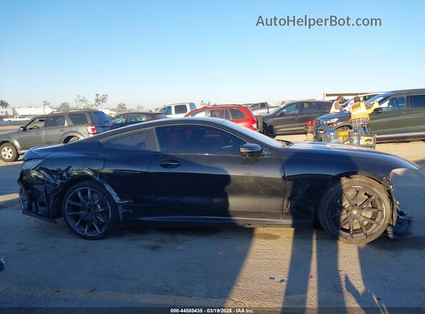 WBAAE2C03SCU15132 2025 BMW 8 SERIES Черный Панорамный вид салона 360°