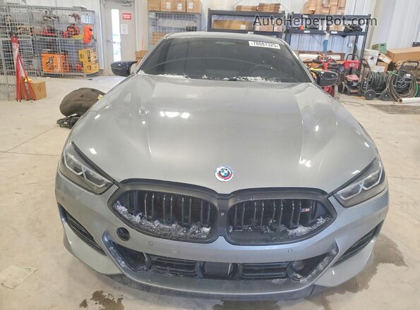 WBABC4C03PCM95366 2023 BMW M8 Gray Widok z przodu