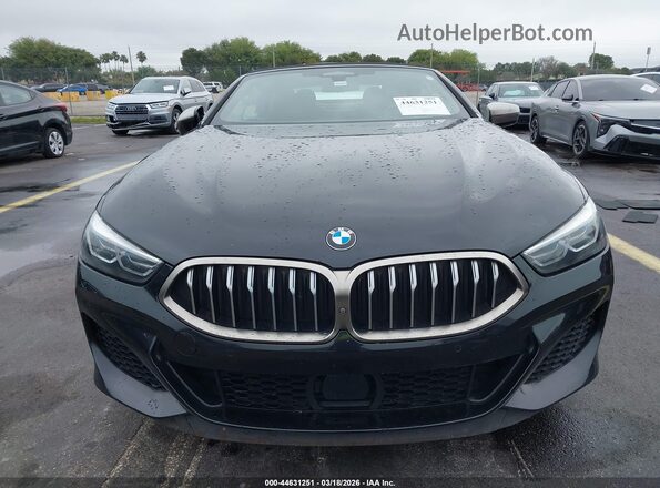 WBAFY4C5XKBX39351 2019 BMW M8 Black Սարքավորումների վահանակի տեսք