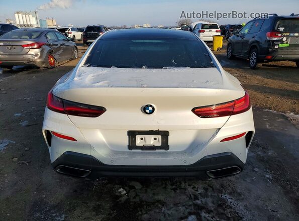 WBAGV8C01LBP48739 2020 BMW M8 White Vista trasera