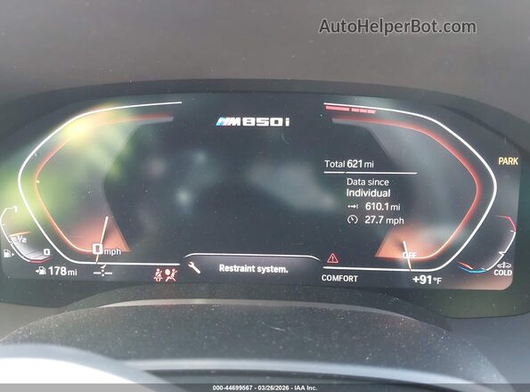 WBAGV8C02TCW85192 2026 BMW M8 Black Vista de los asientos traseros