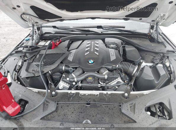 WBAGV8C04LBP48931 2020 BMW M8 White უკანა ხედი