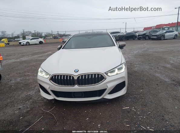 WBAGV8C04LBP48931 2020 BMW M8 White წინა პანელის ხედი