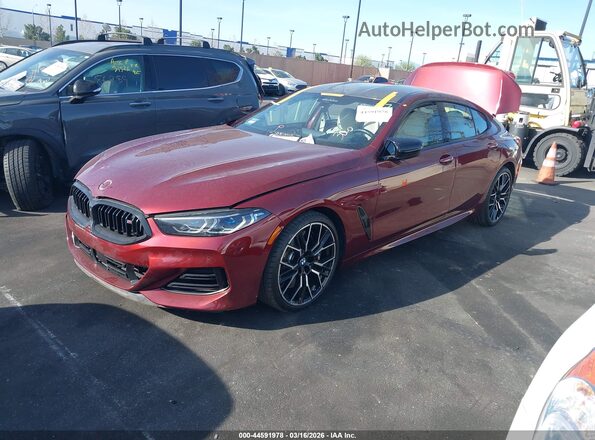 WBAGV8C08PCL00997 2023 BMW M8 Бордовый Передняя левая четверть