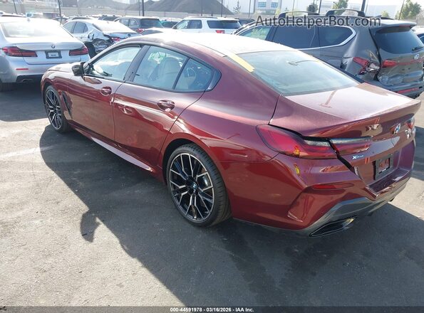 WBAGV8C08PCL00997 2023 BMW M8 Бордовый Задняя левая четверть