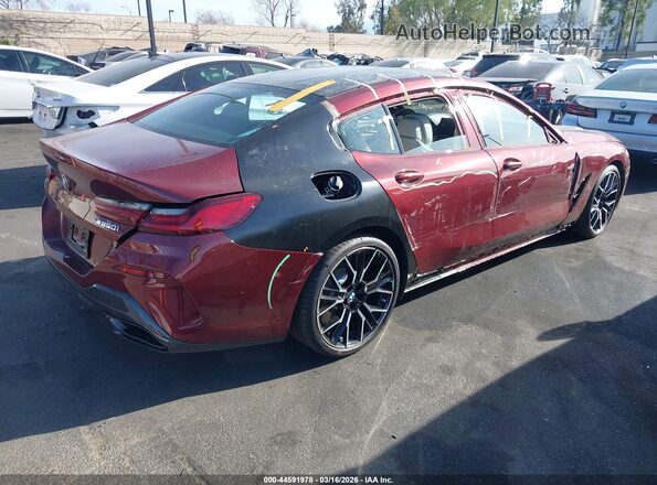 WBAGV8C08PCL00997 2023 BMW M8 Бордовый Задняя правая четверть
