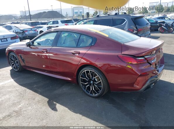 WBAGV8C08PCL00997 2023 BMW M8 Бордовый 