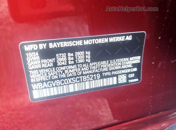 WBAGV8C0XSCT85219 2025 BMW M8 Burgundy Widok komory silnika