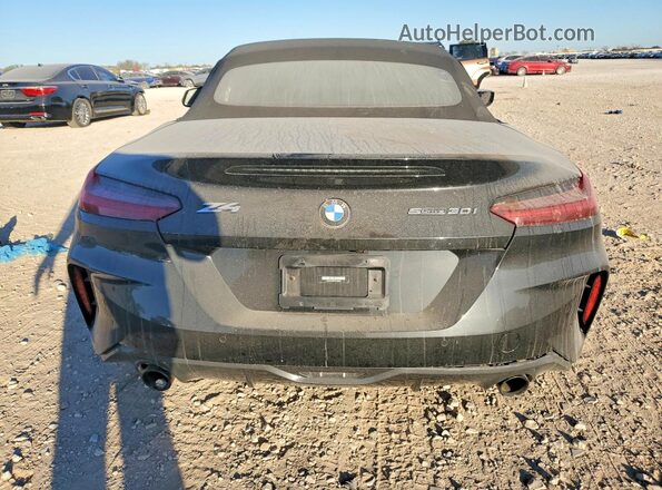 WBAHF3C08PWY20846 2023 BMW Z4 Black Vista trasera
