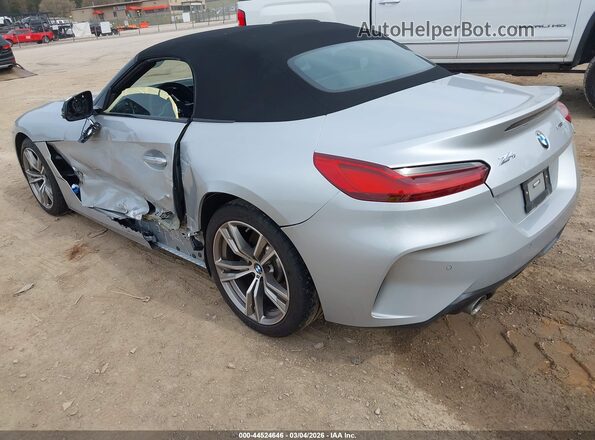 WBAHF3C0XNWX89919 2022 BMW Z4 Silver Rear left