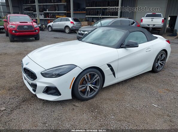 WBAHF9C07SWY37682 2025 BMW Z4 White წინა მარცხენა ხედი სამი მეოთხედიდან