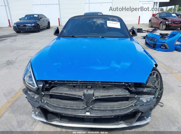 WBAHF9C09LWW38022 2020 BMW Z4 Blue Vista interior trasera