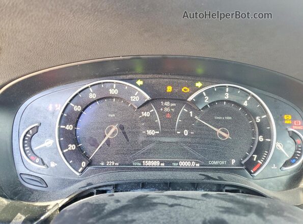 WBAJA5C30HG894005 2017 BMW 5 SERIES Black Widok tylnych siedzeń