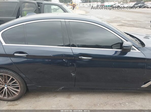 WBAJA5C34HG897036 2017 BMW 7 SERIES Black 