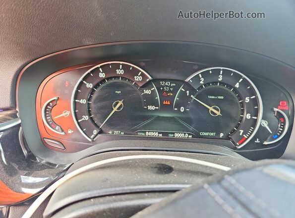 WBAJA5C51JG899608 2018 BMW 5 SERIES Black Instrument cluster view