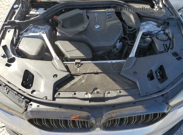 WBAJA5C59KG900859 2019 BMW 5 SERIES Silver Widok wnętrza z tyłu