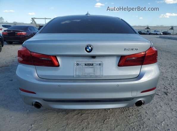 WBAJA5C59KG900859 2019 BMW 5 SERIES Silver Widok z tyłu
