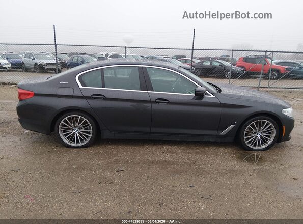 WBAJB1C54KB376877 2019 BMW 5 SERIES Gray Widok wnętrza z tyłu