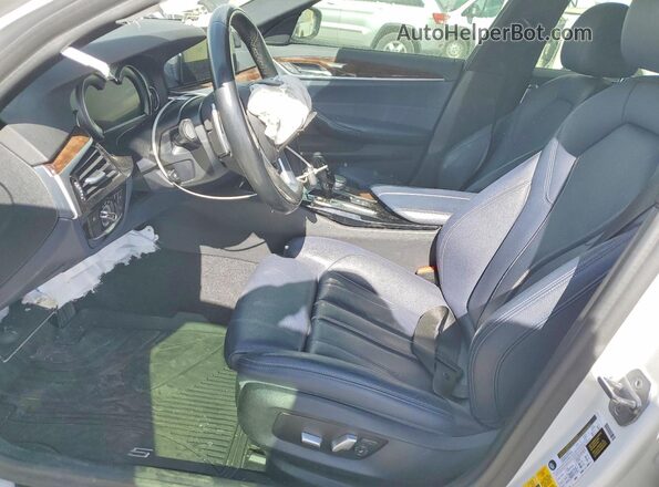 WBAJB1C56JB085196 2018 BMW 5 SERIES White წინა სალონის ხედი