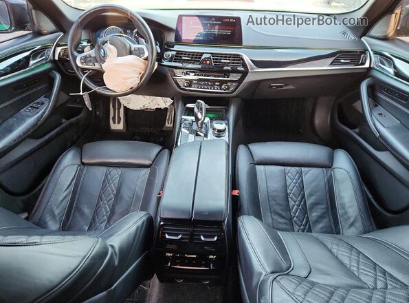 WBAJB9C57JB049256 2018 BMW M5 White Вид панелі приладів