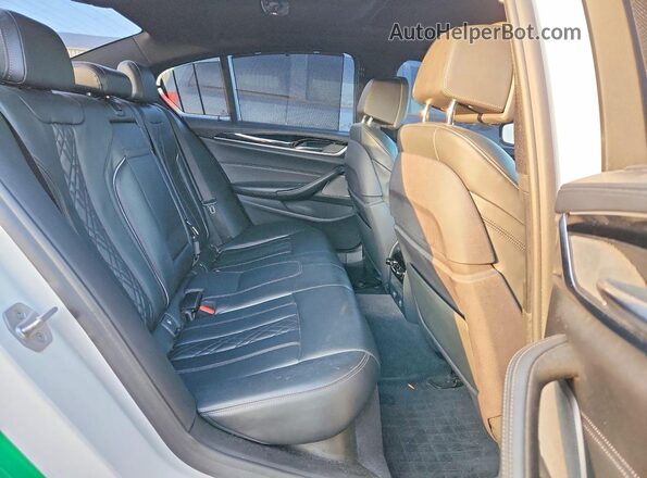 WBAJB9C57JB049256 2018 BMW M5 White Вид задніх сидінь