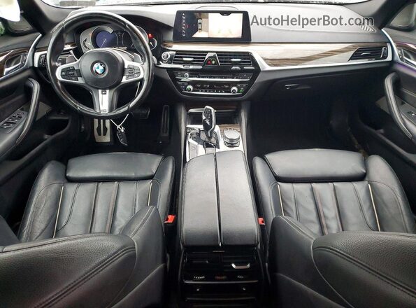 WBAJE7C31HG888326 2017 BMW 5 SERIES Charcoal Widok deski rozdzielczej
