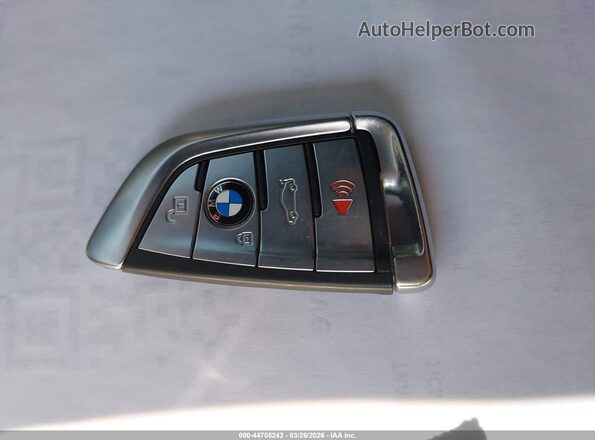 WBAJS3C01LCD35072 2020 BMW 5 SERIES Silver Առջևի վահանակի տեսք