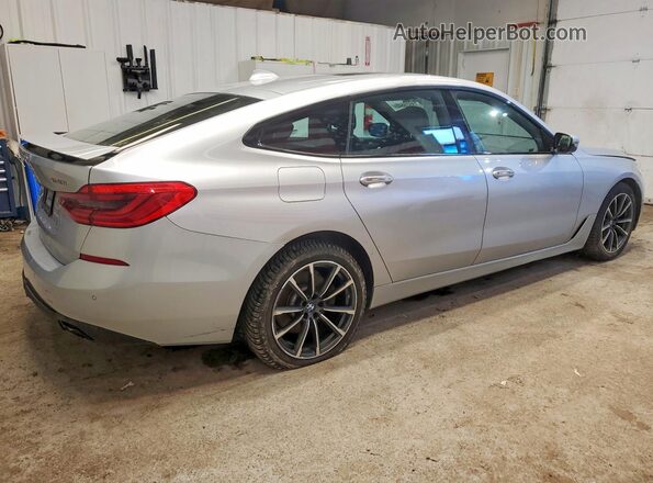 WBAJV6C54JBK07638 2018 BMW 6 SERIES Silver Rear right