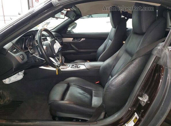 WBALL5C59G5A20964 2016 BMW Z4 Burgundy Вид салону спереду