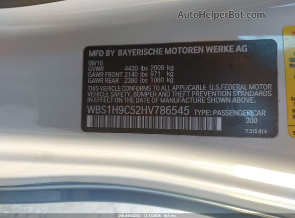 WBS1H9C52HV786545 2017 BMW M2 Light Blue Widok komory silnika