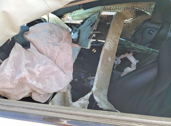 WBS2U7C00L7D70079 2020 BMW M2 White Vista interior delantera